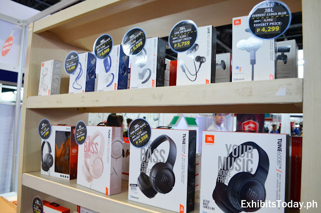 JBL Headphones 